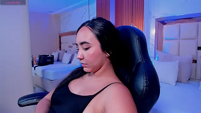 julieta rosee online show from 05-05-26, 11:13