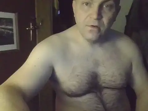 Snapshot of habartek85 chatting on 03-04-26, 12:27 habartek85 online show from 03-04-26, 12:27