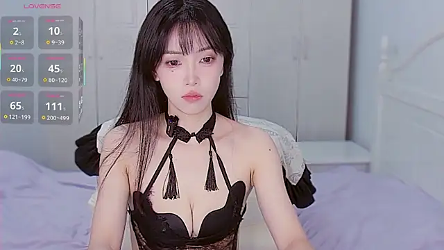 XiaoNana  online show from 10-02-25, 01:23