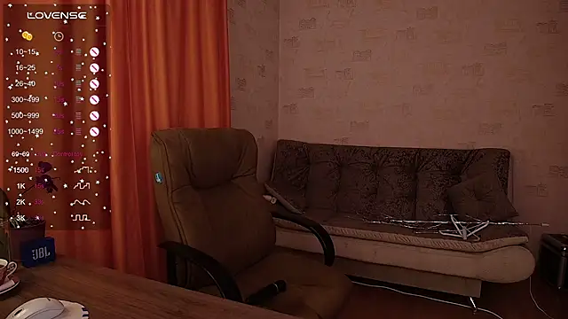 Snapshot of Milla_Vanilla_ chatting on 02-13-26, 12:01 Milla Vanilla online show from 02-13-26, 12:01