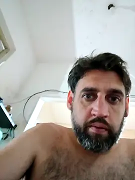 Snapshot of davidrojo1984 chatting on 03-19-26, 06:06 davidrojo1984 online show from 03-19-26, 06:06