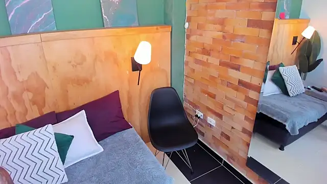 milavega  online show from 12-03-25, 12:03