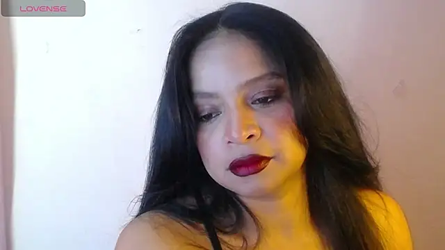 Sara cute92 online show from 10-28-25, 05:33