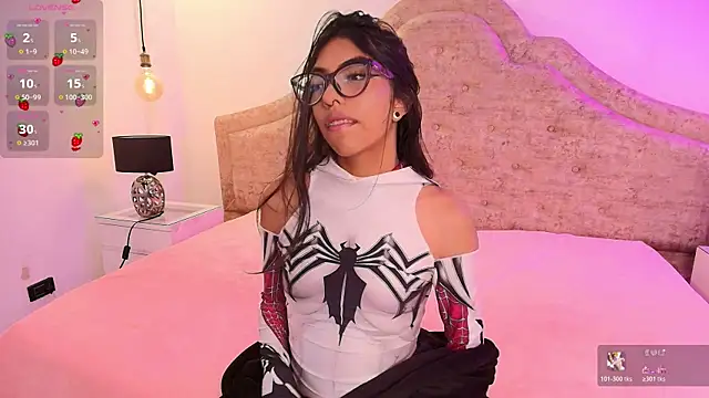 Snapshot of Sphere01 chatting on 02-15-26, 04:09 Sphere01 online show from 02-15-26, 04:09