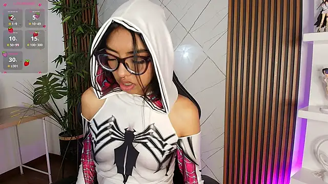 Snapshot of Sphere01 chatting on 02-22-26, 03:29 Sphere01 online show from 02-22-26, 03:29