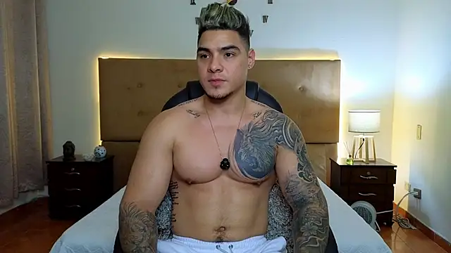 Steven Velez online show from 09-16-25, 12:11