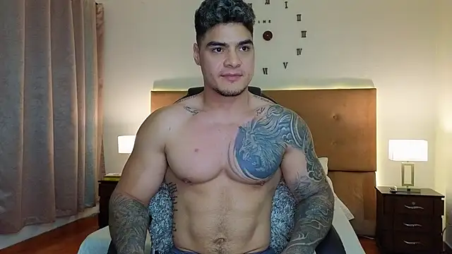 Snapshot of Steven_Velez chatting on 02-17-26, 01:24 Steven Velez online show from 02-17-26, 01:24