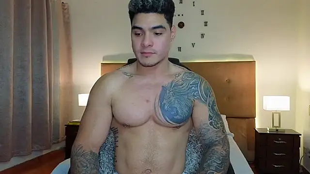 Snapshot of Steven_Velez chatting on 03-11-26, 01:33 Steven Velez online show from 03-11-26, 01:33