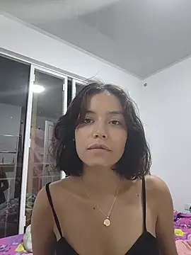 Snapshot of TamaraMera chatting on 06-28-26, 05:02 TamaraMera online show from 06-28-26, 05:02
