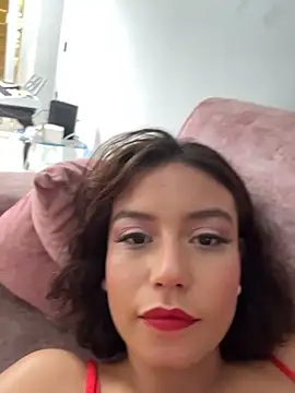 Snapshot of TamaraMera chatting on 07-18-26, 10:02 TamaraMera online show from 07-18-26, 10:02
