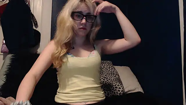 RubySmoke online show from 09-27-25, 04:39