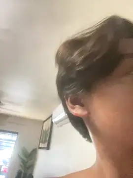 Snapshot of EmilianoPerex chatting on 09-28-25, 07:19 EmilianoPerex online show from 09-28-25, 07:19