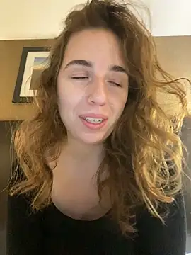 sweetsocalgirl online show from 09-28-25, 04:01