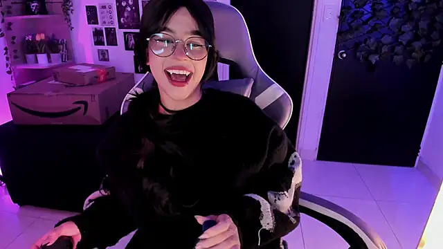 Liz rogers x online show from 12-18-25, 01:44