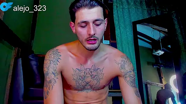 alejo  323   online show from 05-02-26, 02:05