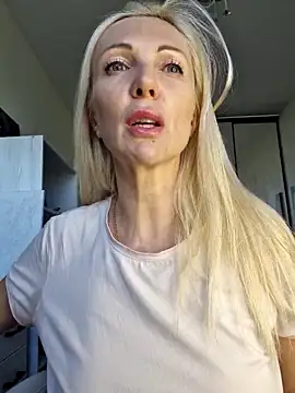 Monna online show from 10-04-25, 11:08