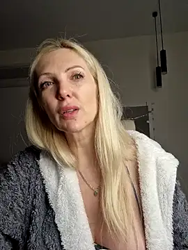 Monna online show from 02-12-26, 03:18