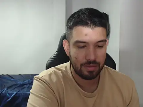 Axel11113 online show from 09-22-25, 07:10