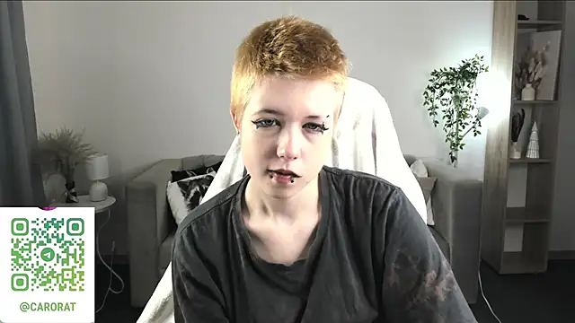 CarolineRichter online show from 09-12-25, 02:44