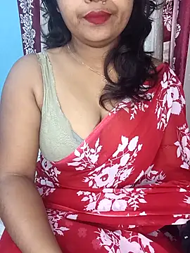 Snapshot of Naughty-Chaaya chatting on 12-21-25, 06:26 Naughty-Chaaya online show from 12-21-25, 06:26