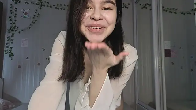 sladkoezzzka online show from 10-27-25, 06:23