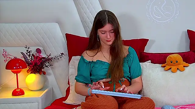 JessicaJewells online show from 09-12-25, 06:35