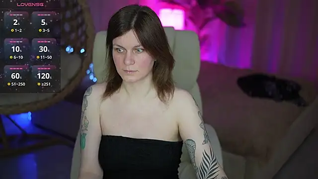 TinaMelt online show from 05-05-26, 06:49