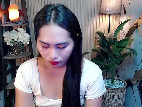 sluttyprincess0 online show from 02-05-26, 10:58