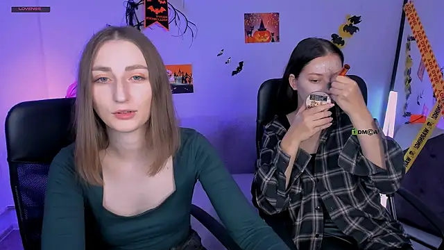 Snapshot of eva_smiith_ chatting on 10-21-25, 05:52 eva smiith online show from 10-21-25, 05:52