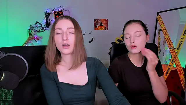 Snapshot of eva_smiith_ chatting on 10-23-25, 06:13 eva smiith online show from 10-23-25, 06:13