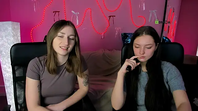 eva smiith  online show from 03-09-26, 06:50