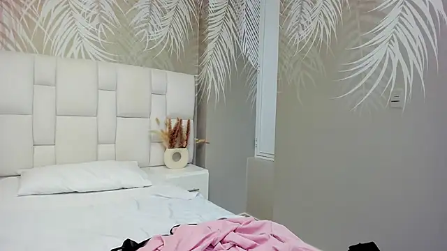Anni petite  online show from 09-13-25, 09:14