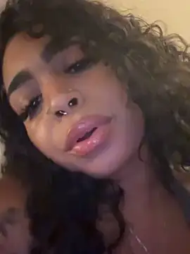 Snapshot of azaraxxxamor chatting on 09-24-25, 02:04 azaraxxxamor online show from 09-24-25, 02:04