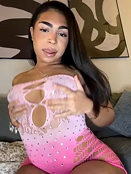 Snapshot of azaraxxxamor chatting on 10-31-25, 07:42 azaraxxxamor online show from 10-31-25, 07:42