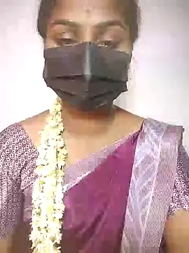 Snapshot of Tamil_Princess12 chatting on 05-28-26, 06:49 Tamil Princess12 online show from 05-28-26, 06:49