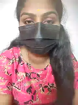 Snapshot of Tamil_Princess12 chatting on 05-29-26, 06:39 Tamil Princess12 online show from 05-29-26, 06:39
