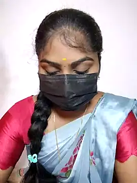 Snapshot of Tamil_Princess12 chatting on 06-05-26, 05:25 Tamil Princess12 online show from 06-05-26, 05:25