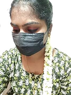 Snapshot of Tamil_Princess12 chatting on 06-14-26, 07:27 Tamil Princess12 online show from 06-14-26, 07:27