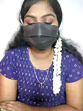 Snapshot of Tamil_Princess12 chatting on 06-21-26, 05:37 Tamil Princess12 online show from 06-21-26, 05:37