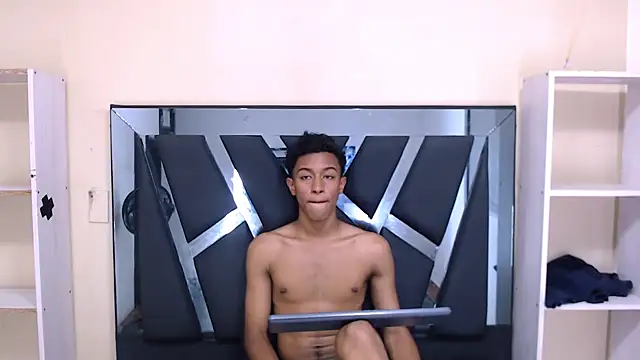 Rocco Grey online show from 09-13-25, 07:57
