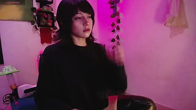 Snapshot of Rinrav chatting on 11-14-25, 07:12 Rinrav online show from 11-14-25, 07:12