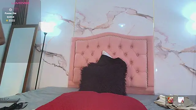 AlyaThompson online show from 05-02-26, 04:39