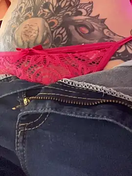 Snapshot of MarilynSmith01 chatting on 02-21-26, 08:10 MarilynSmith01 online show from 02-21-26, 08:10