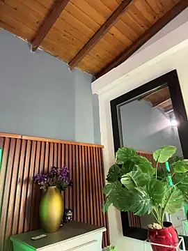 Snapshot of MarilynSmith01 chatting on 03-17-26, 08:23 MarilynSmith01 online show from 03-17-26, 08:23