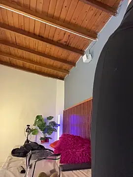 Snapshot of MarilynSmith01 chatting on 03-24-26, 08:25 MarilynSmith01 online show from 03-24-26, 08:25