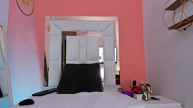 Horny ebonys online show from 10-09-25, 07:56