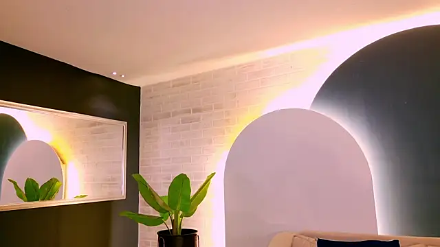 Snapshot of AgathaKondo_ chatting on 11-06-25, 09:26 AgathaKondo online show from 11-06-25, 09:26