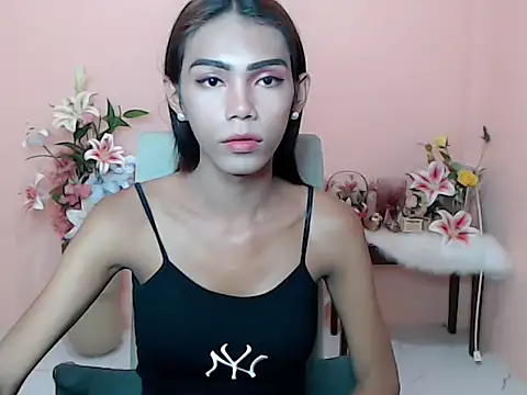 Snapshot of miss_carlas chatting on 06-14-26, 11:01 miss carlas online show from 06-14-26, 11:01