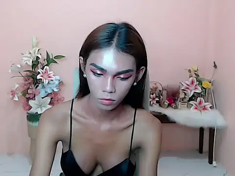 Snapshot of miss_carlas chatting on 06-20-26, 11:35 miss carlas online show from 06-20-26, 11:35