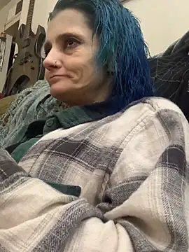 Evieskyyxh online show from 04-08-26, 05:46